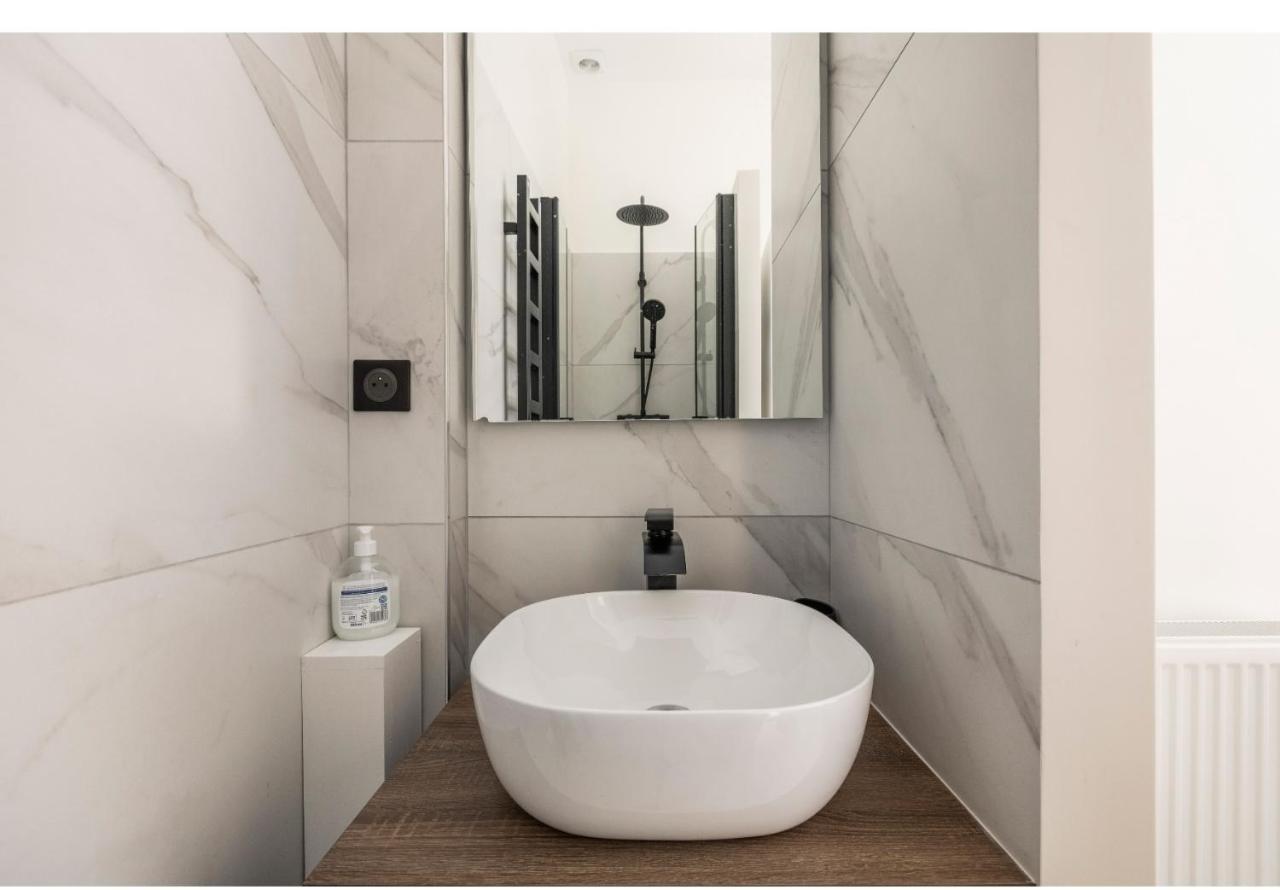 L'Appartement Du Marais Paris Bagian luar foto